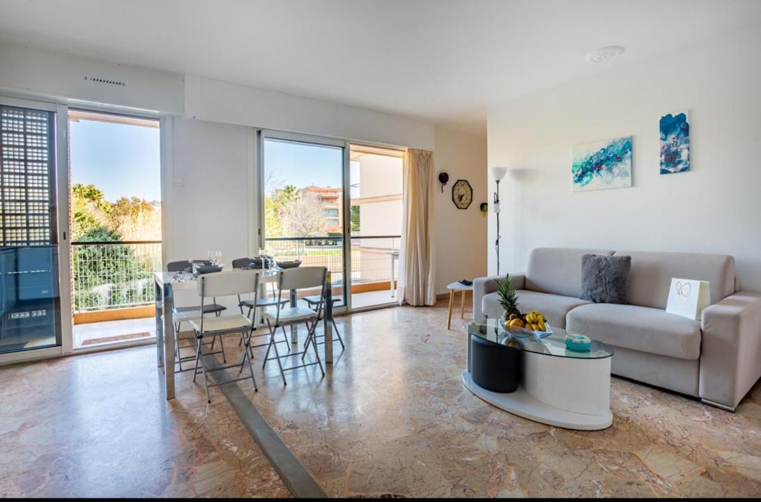 Tres Beau 3 Pieces, Piscine, 500m Des Plages A Ste Maxime Apartment *
